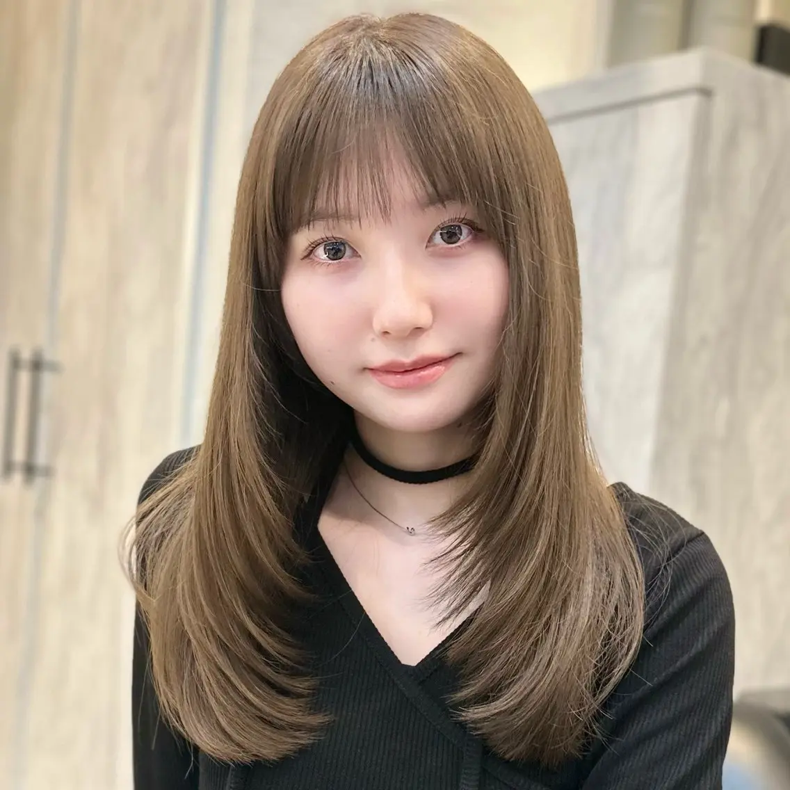 セミロング カット ヘアカラー トリートメント 🌹ハッシュカット、 レイヤー韓国ヘア🌹のヘアスタイル