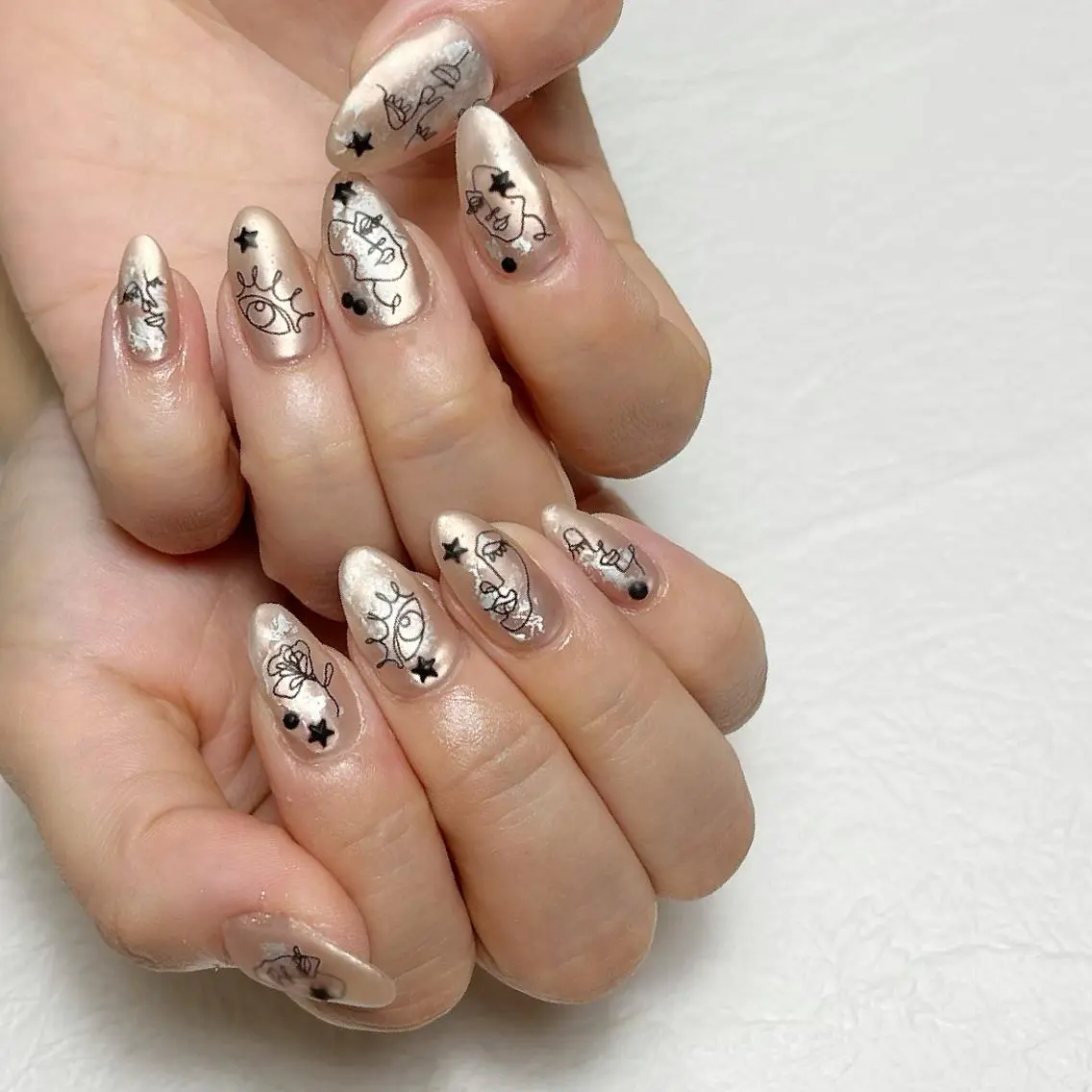 ネイル アートネイル ジェルネイル キラキラネイル ミラーネイル ニュアンスネイル Y nail なんば堀江店のネイルデザイン