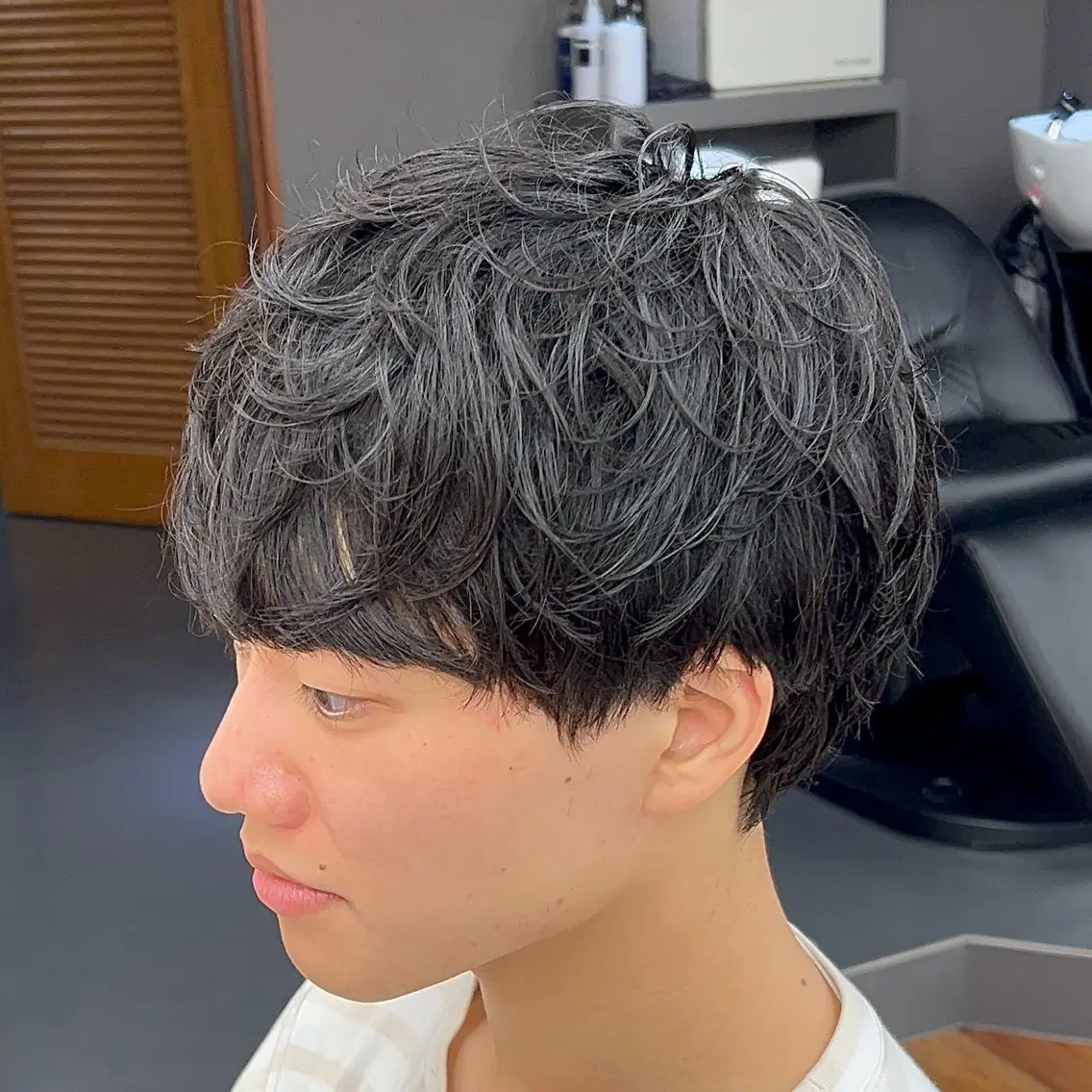 ショート メンズ くせ毛 ショートヘア カット メンズカット✂️ スキンフェード伊藤陸のヘアスタイル