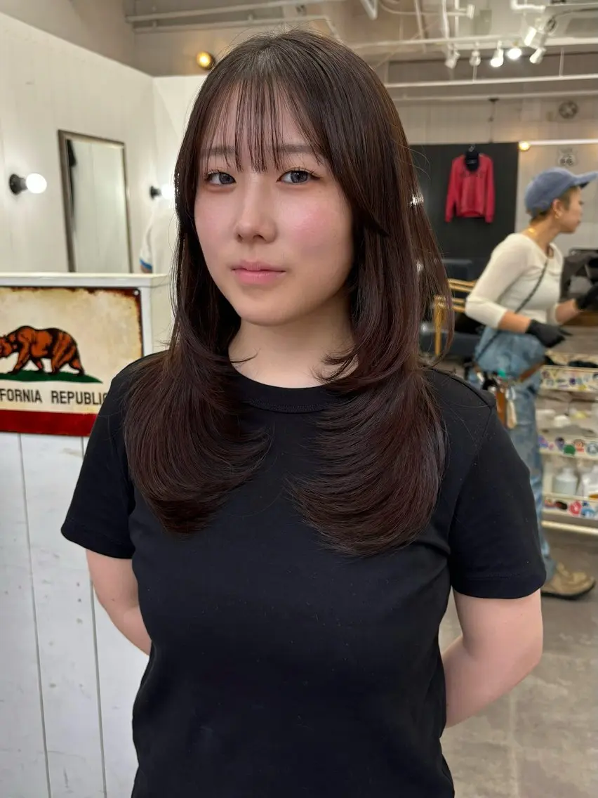 ロング ハッシュカット カット 縮毛矯正 Ann./艶髪 /レイヤーカットのヘアスタイル