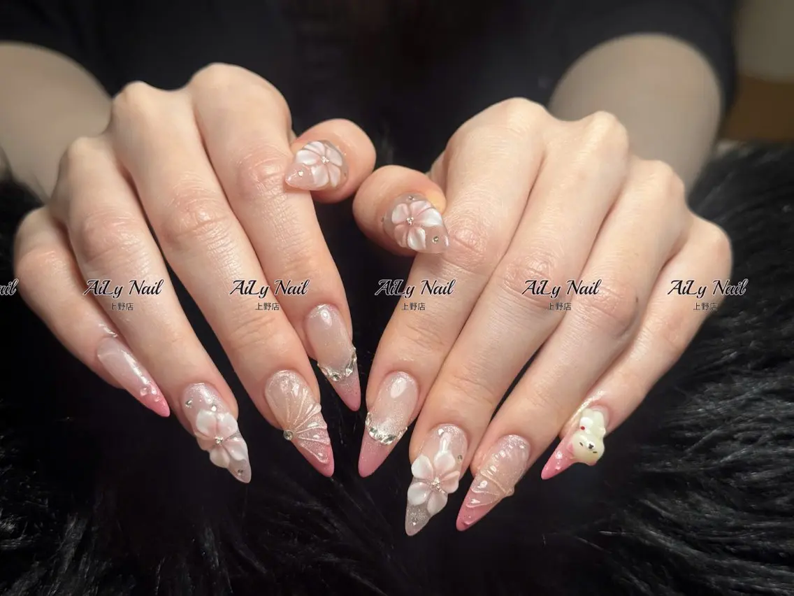 ネイル ボルドー ブラウン 韓国ネイル マグネットネイル ワンホンネイル ハンドネイル AiLy Nail 上野店のネイルデザイン