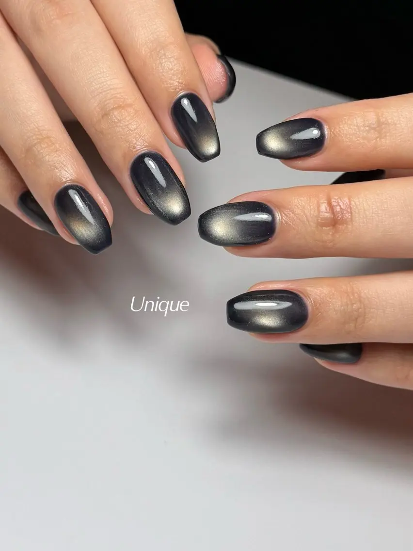 ネイル Unique 【ユニーク】のネイルデザイン