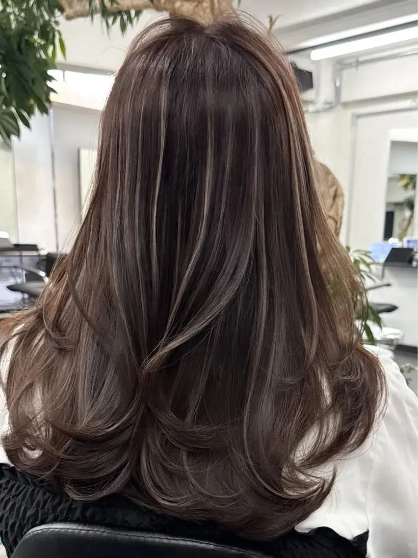 ロング カラー ヘアアレンジ ヘアカラー 🫧透明感カラー/ Wカラー🫧namiのヘアスタイル