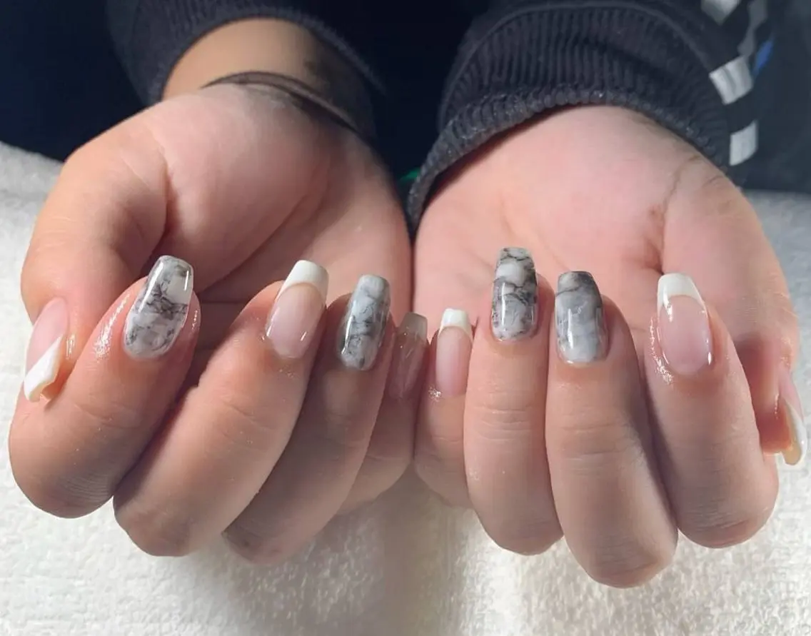 ネイル ハンドネイル フットネイル MHR nailのネイルデザイン