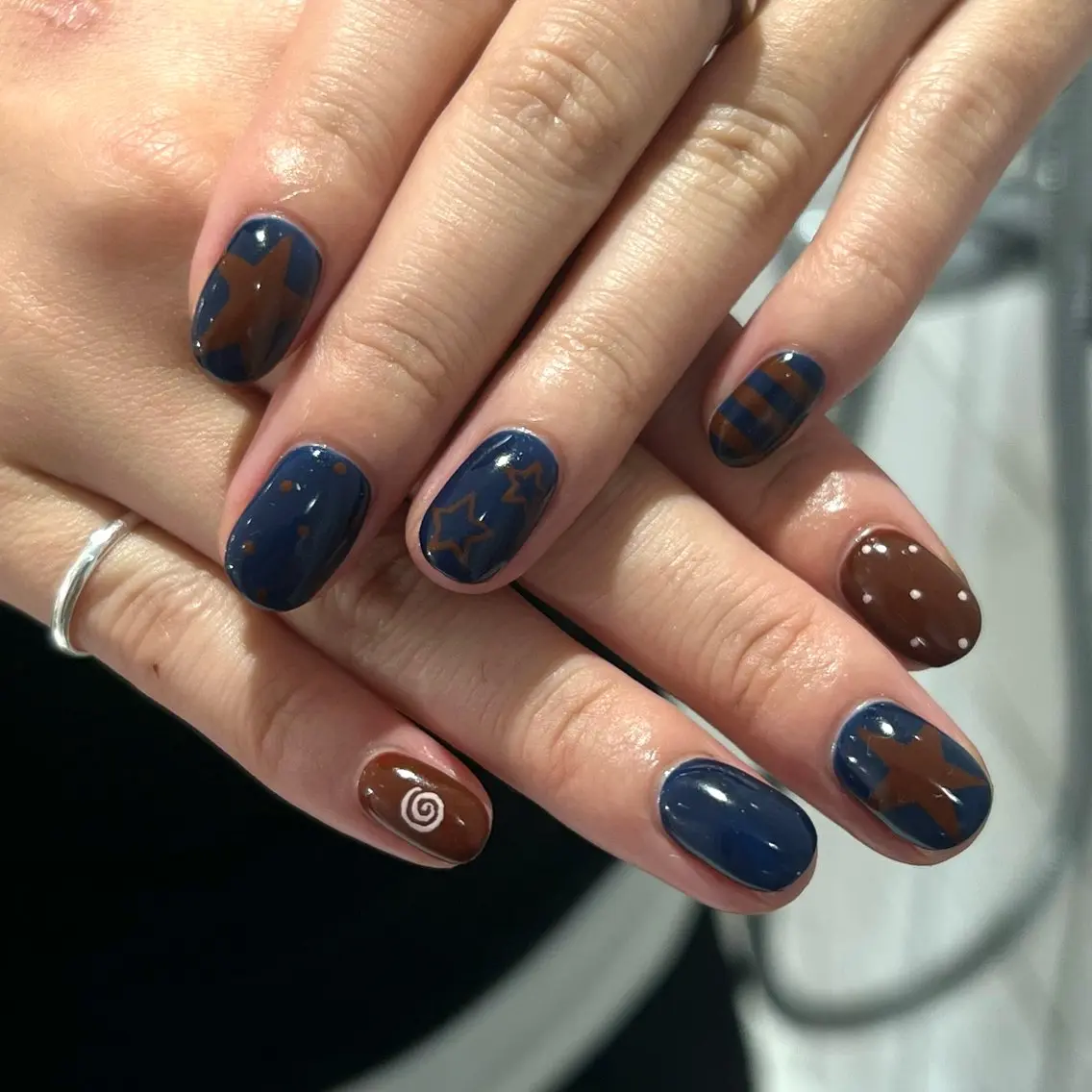 ネイル SHELLNAIL しおりのネイルデザイン