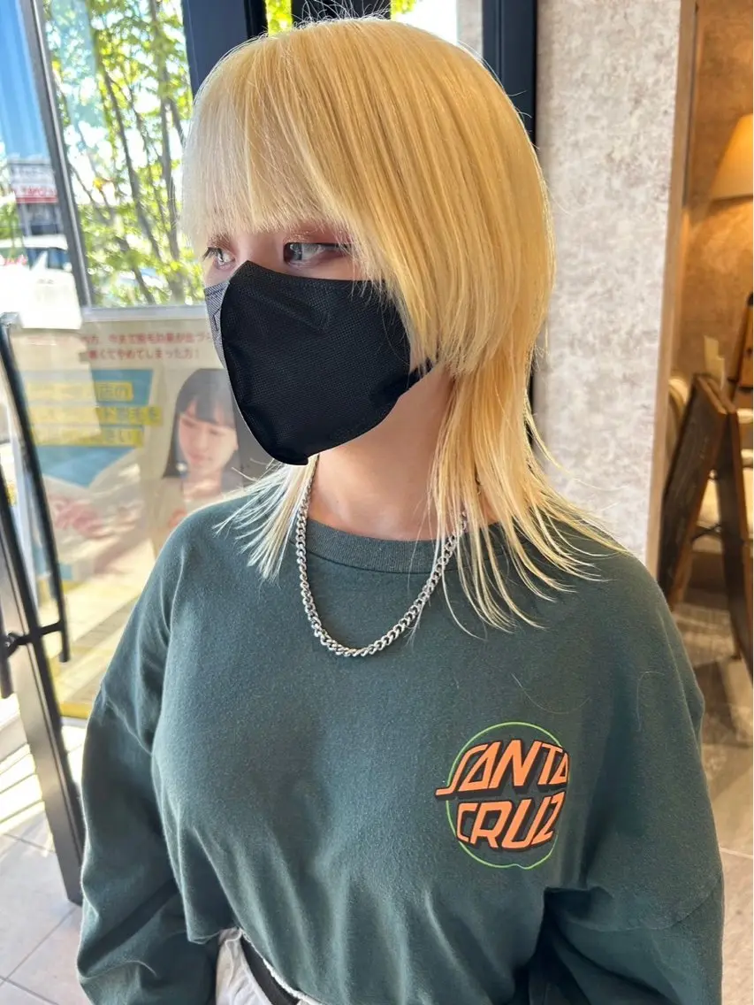 カラー ブリーチ Earth中野山後藤 陸沙のヘアスタイル
