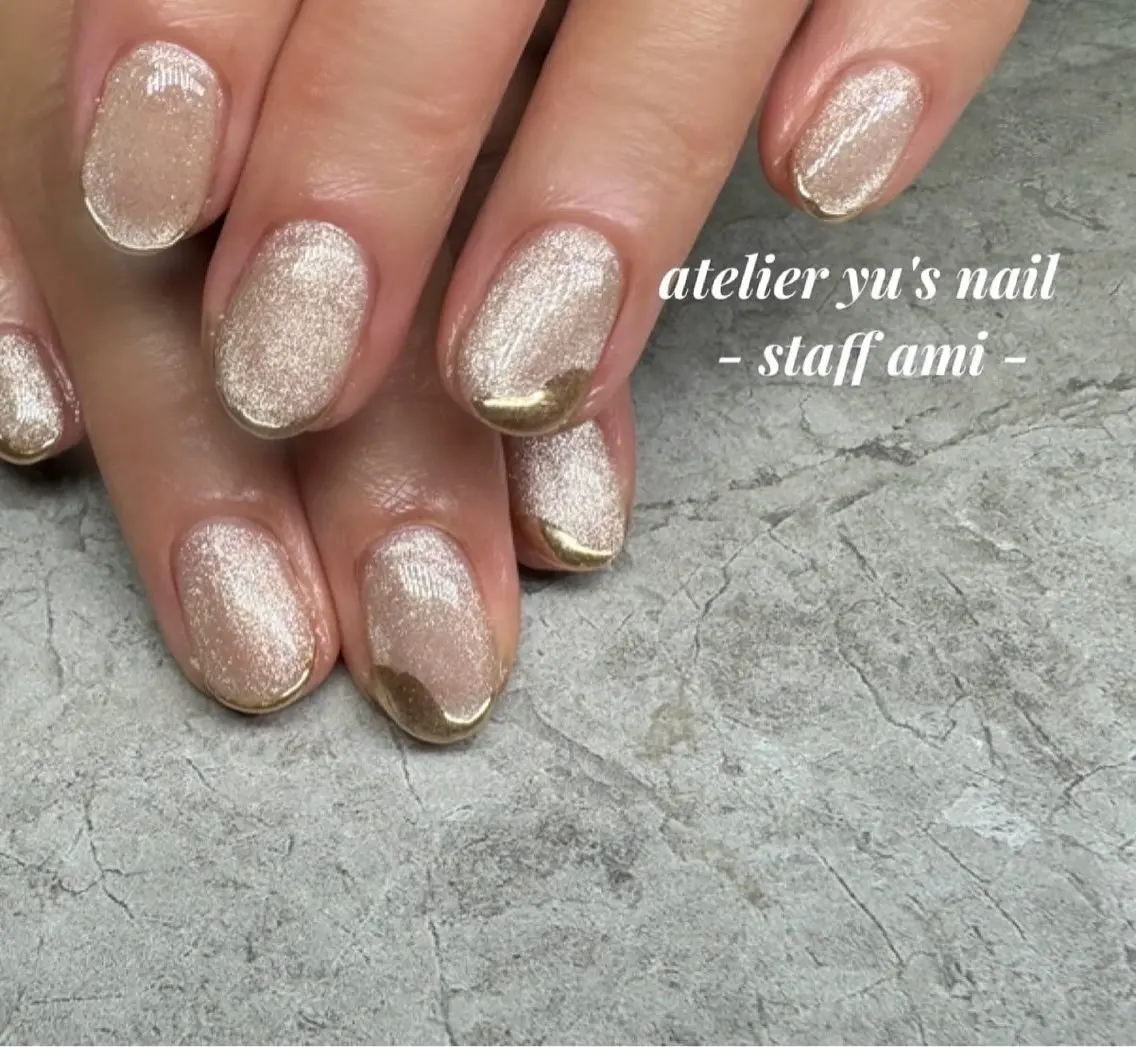 ネイル ゴールド マグネットネイル ミラーネイル ワンカラーネイル ハンドネイル ハンドケア atelier yu's nailのネイルデザイン