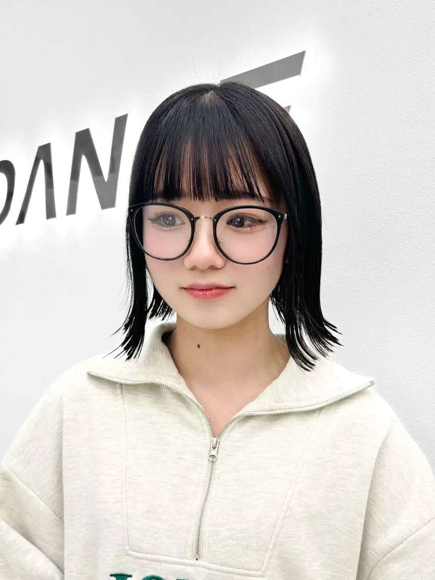 ミディアム カラー ヘアアレンジ カット ヘアカラー トリートメント ヘッドスパ ヘアセット 縮毛矯正🤍 盛れるボブ/ひかりのヘアスタイル