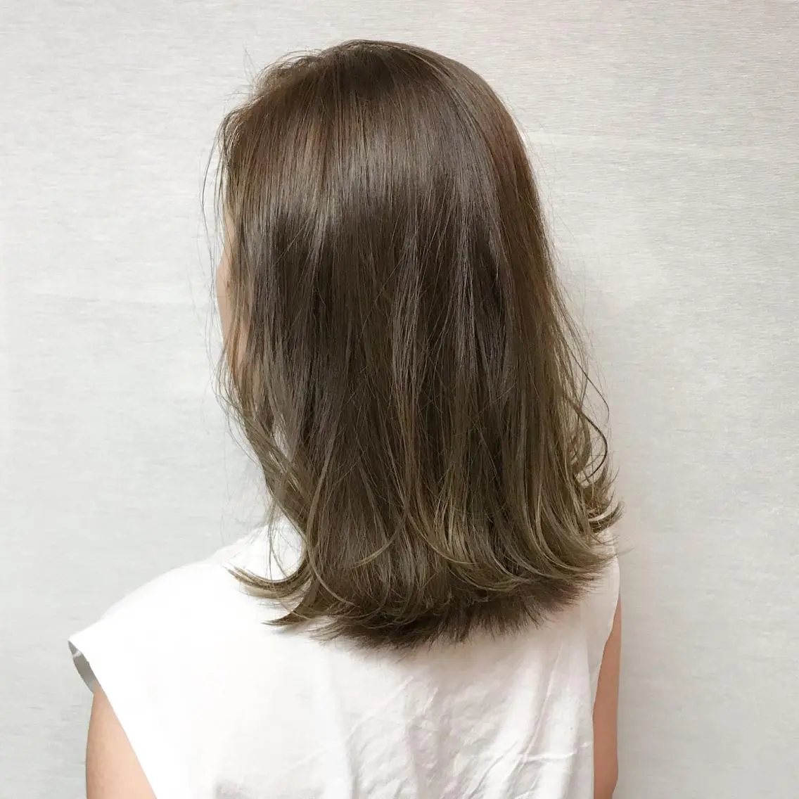 ミディアム カット ヘアカラー トリートメント 酸性縮毛矯正 店長浅野太郎のヘアスタイル