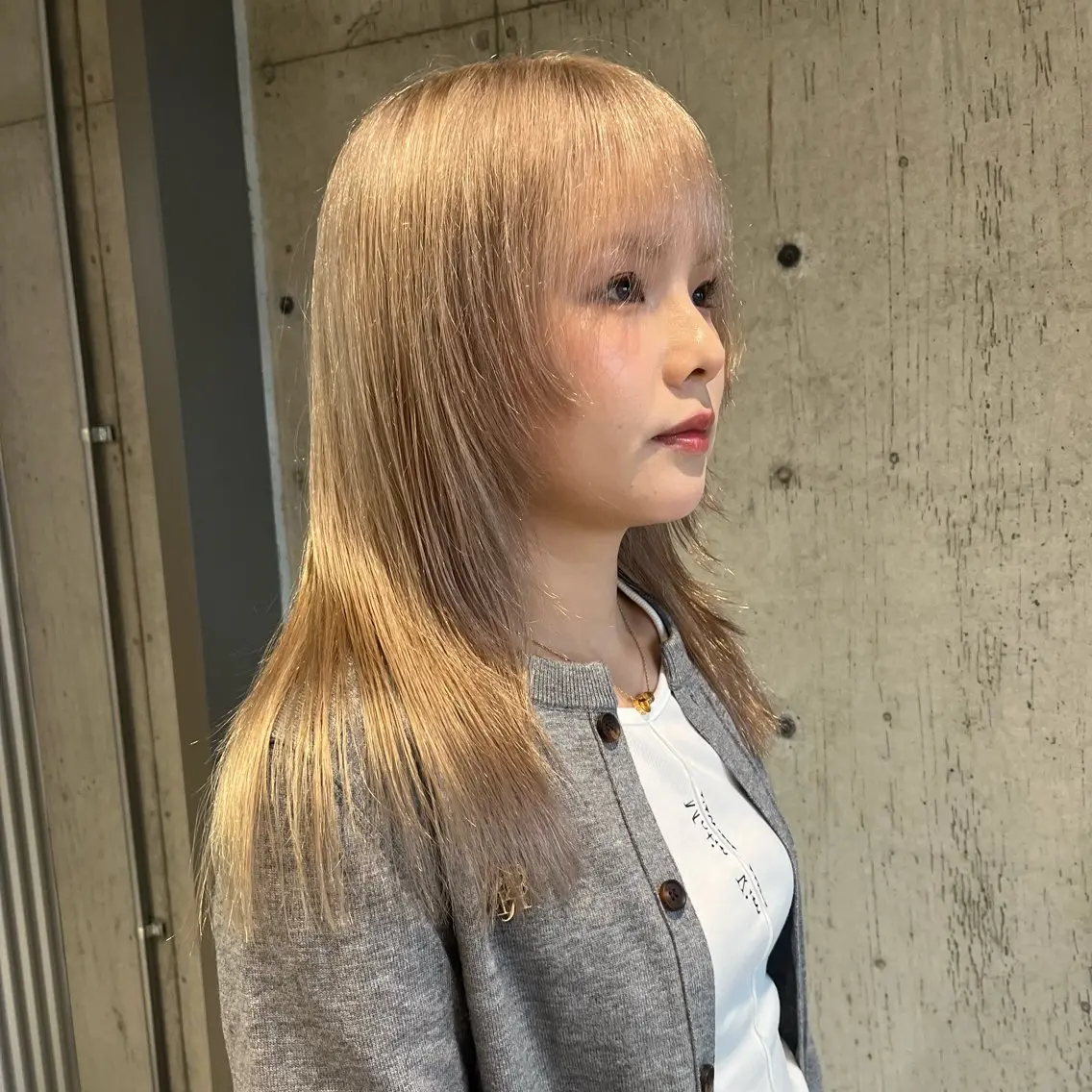 🐝育てるハイトーンコース🐝カット➕ダブルカラー➕3step美髪再生トリートメントの写真