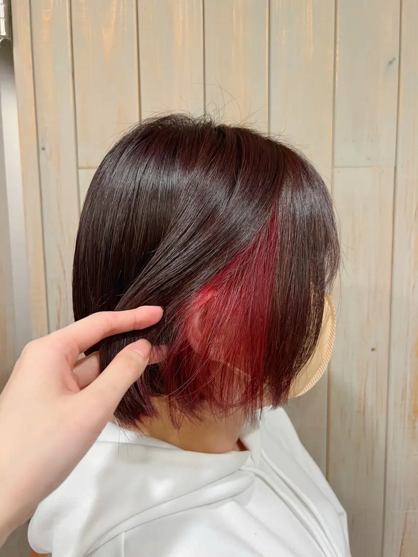 ショート カラー イヤリングカラー Rion/髪質改善/ 似合わせボブ/メンズのヘアスタイル