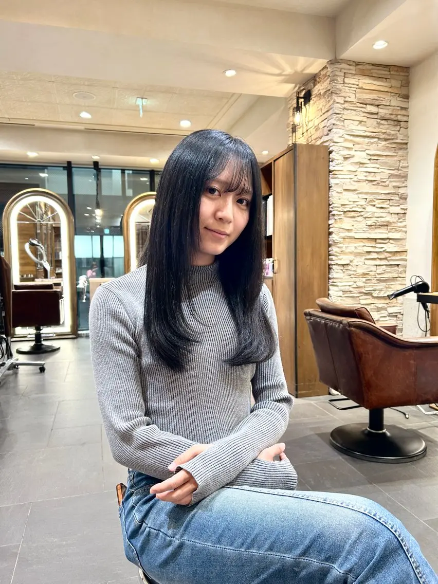 ロング カラー ブリーチ 透明感カラー レイヤーカット ヘアカラー 石井美夏 minxのヘアスタイル
