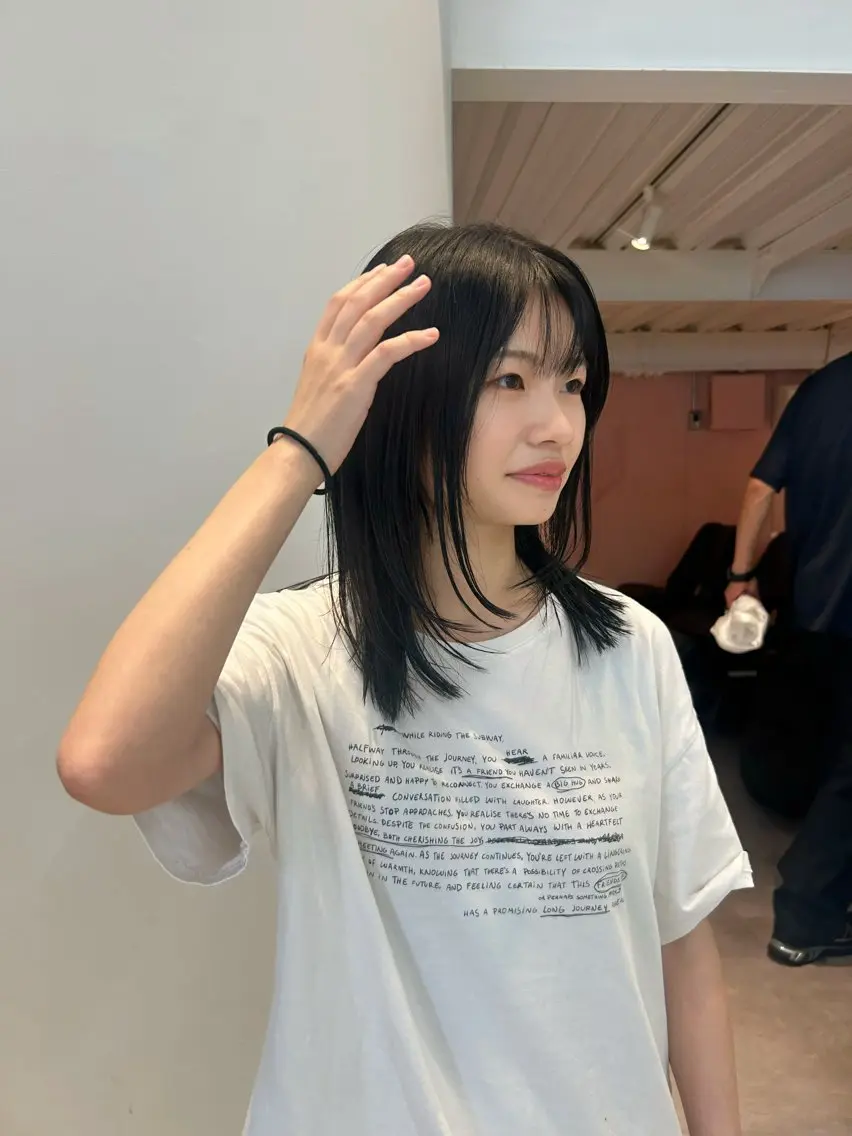 セミロング カラー enif るいのヘアスタイル