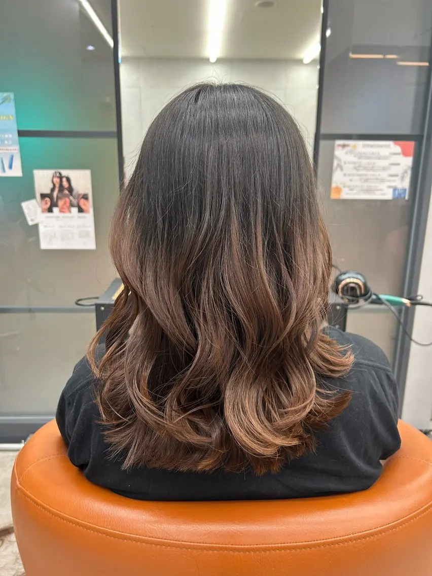 カット💇♀️【ミディアム】‼️残り9名様限定価格‼️5cm以上か大幅にスタイルを変えたカットで募集しております!💓の写真