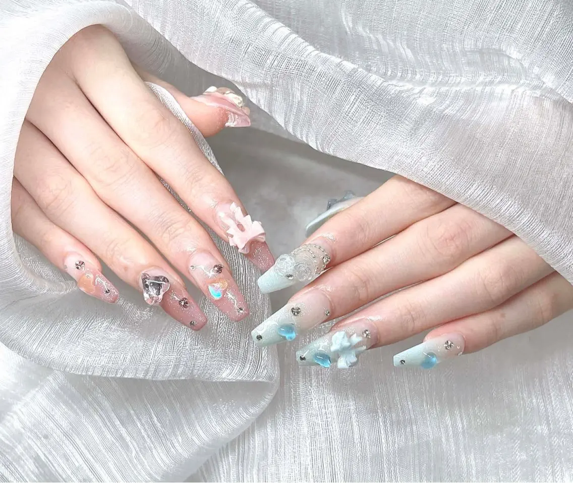 ネイル ハンドネイル Lee Nailsのネイルデザイン