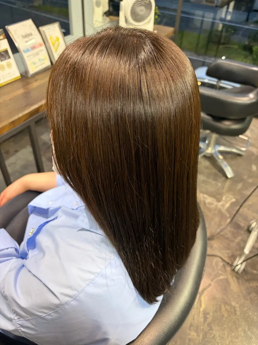 セミロング 中井 菜々香のヘアスタイル
