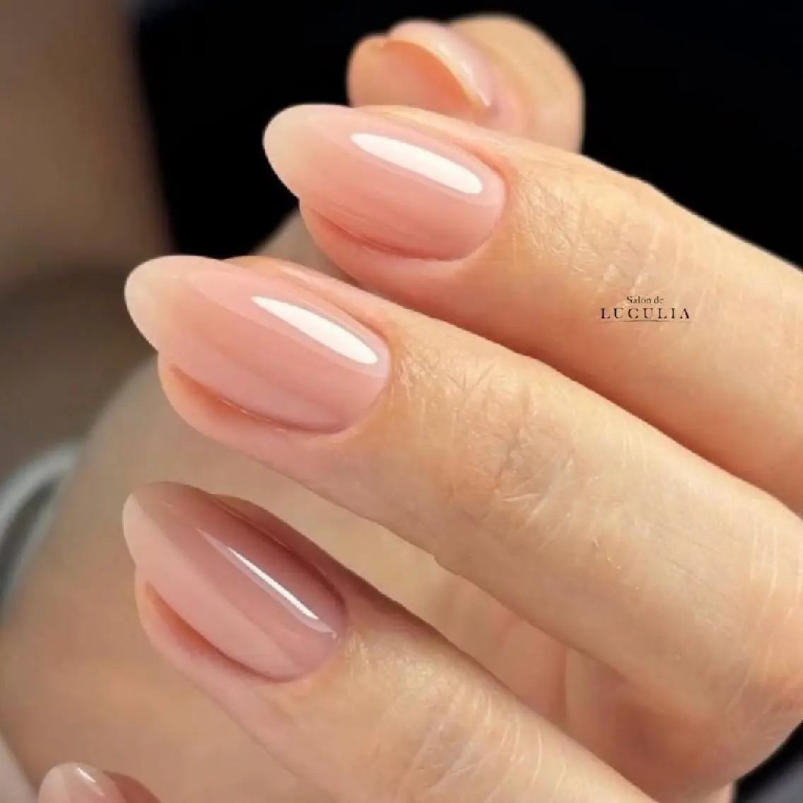 ネイル LUCULIA 西本のネイルデザイン