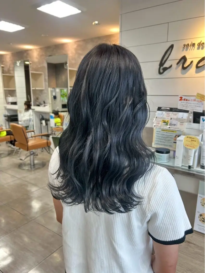 カラー 🌟艶カラー🌟 石中葵のヘアスタイル