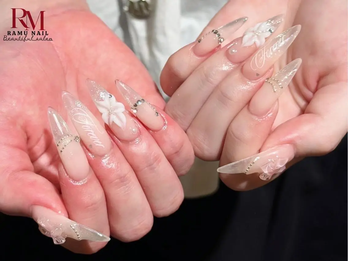 ネイル キラキラネイル マグネットネイル ミラーネイル ピンク ワンホンネイル ハンドネイル RAMU Nail 恵比寿店のネイルデザイン