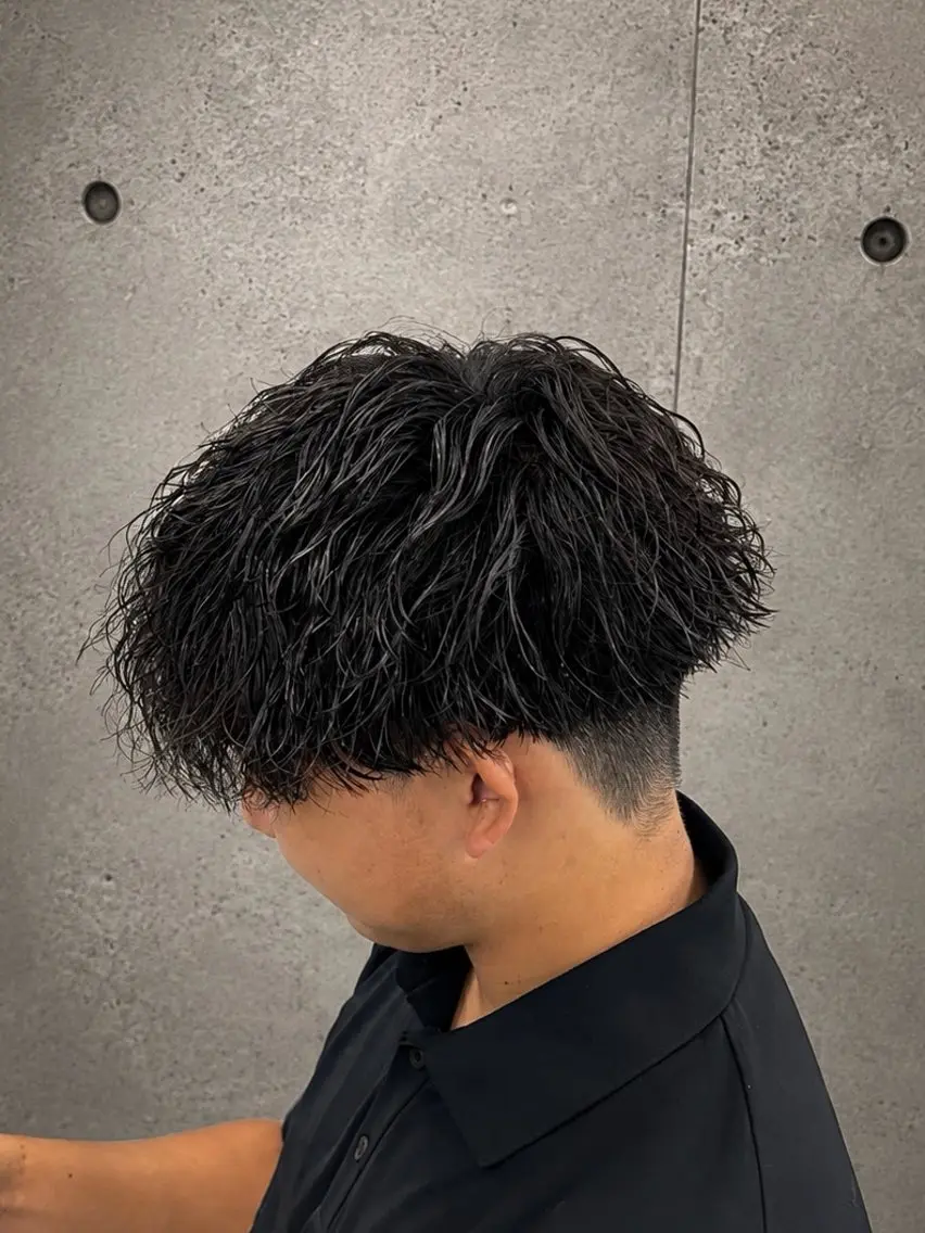 ミディアム カット パーマ 壱昊 ⚡️パーマの玄人⚡️のヘアスタイル