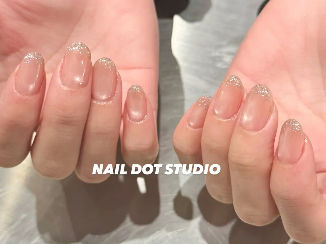 ネイル ハンドネイル NAILDOTSTU DIO SEINAのネイルデザイン