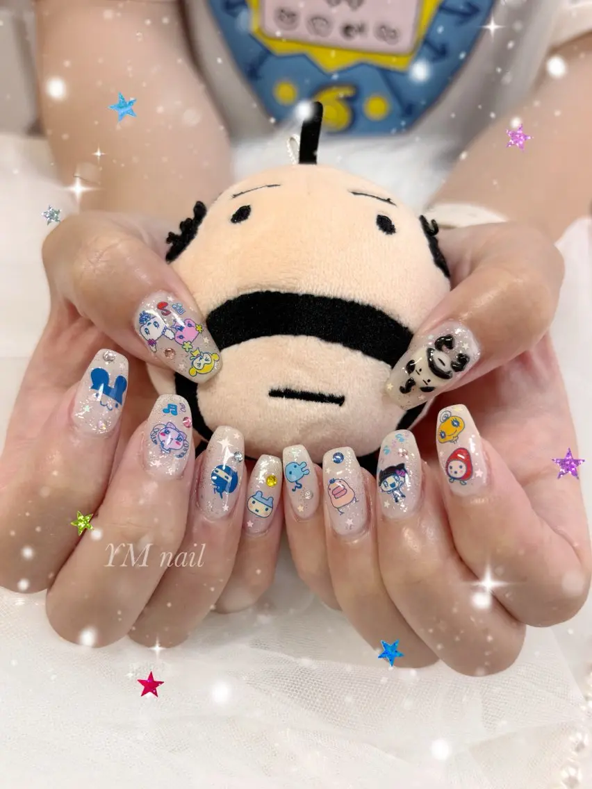 ネイル キラキラネイル 持ち込み ハンドネイル YM nailのネイルデザイン