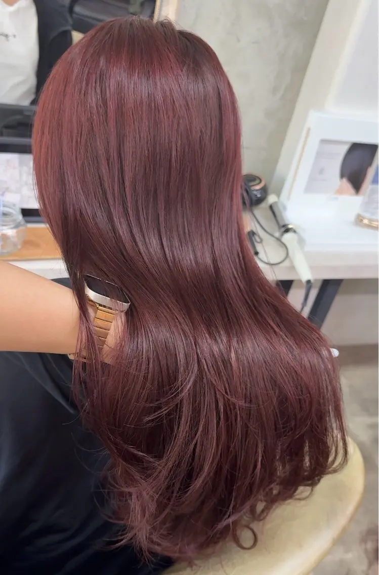 ロング カラー ヘアカラー トリートメント Blast Erikaのヘアスタイル