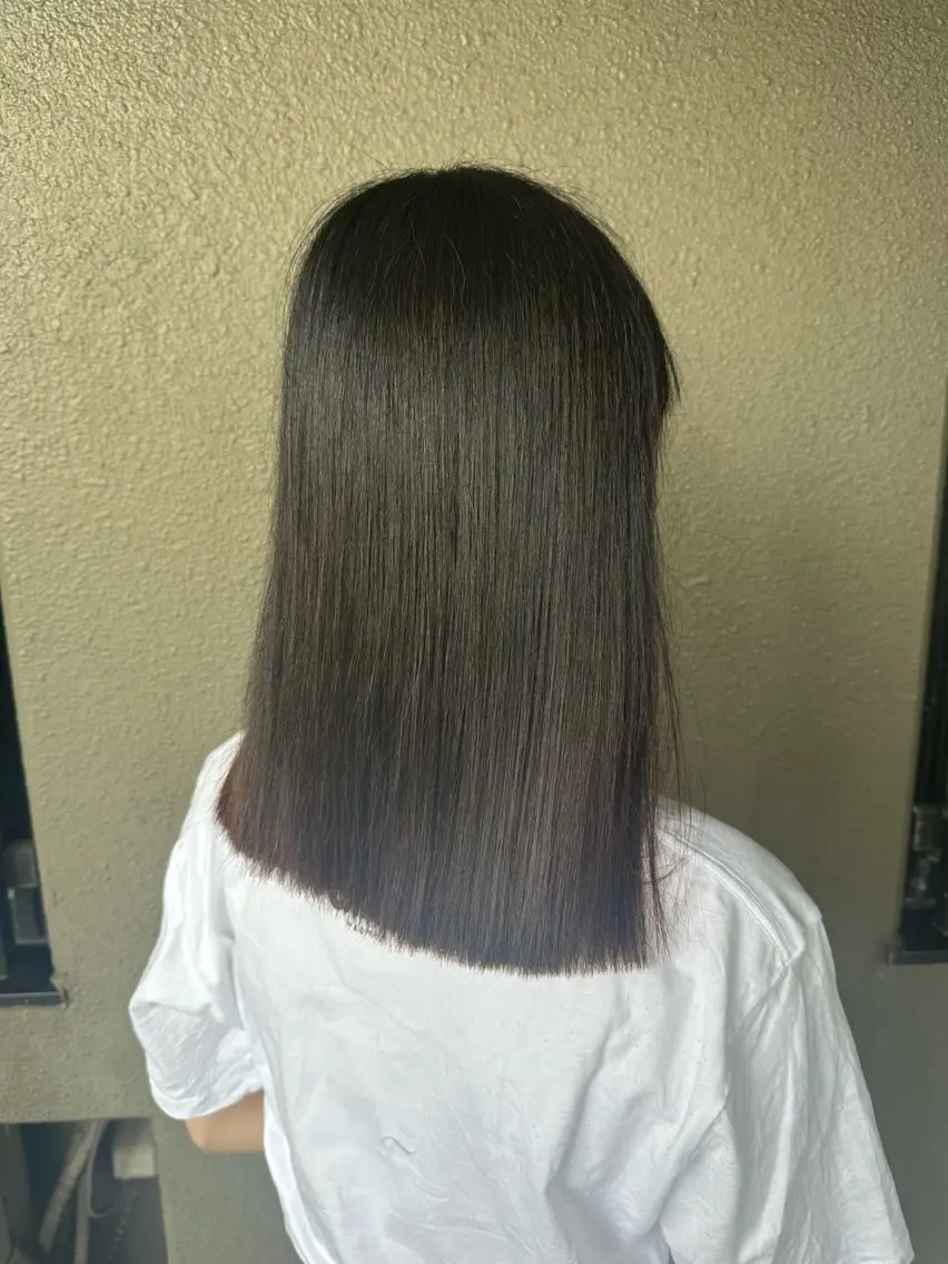 ミディアム カット ヘアカラー トリートメント TELAHAIR成田 マネージャー吉野美羽のヘアスタイル