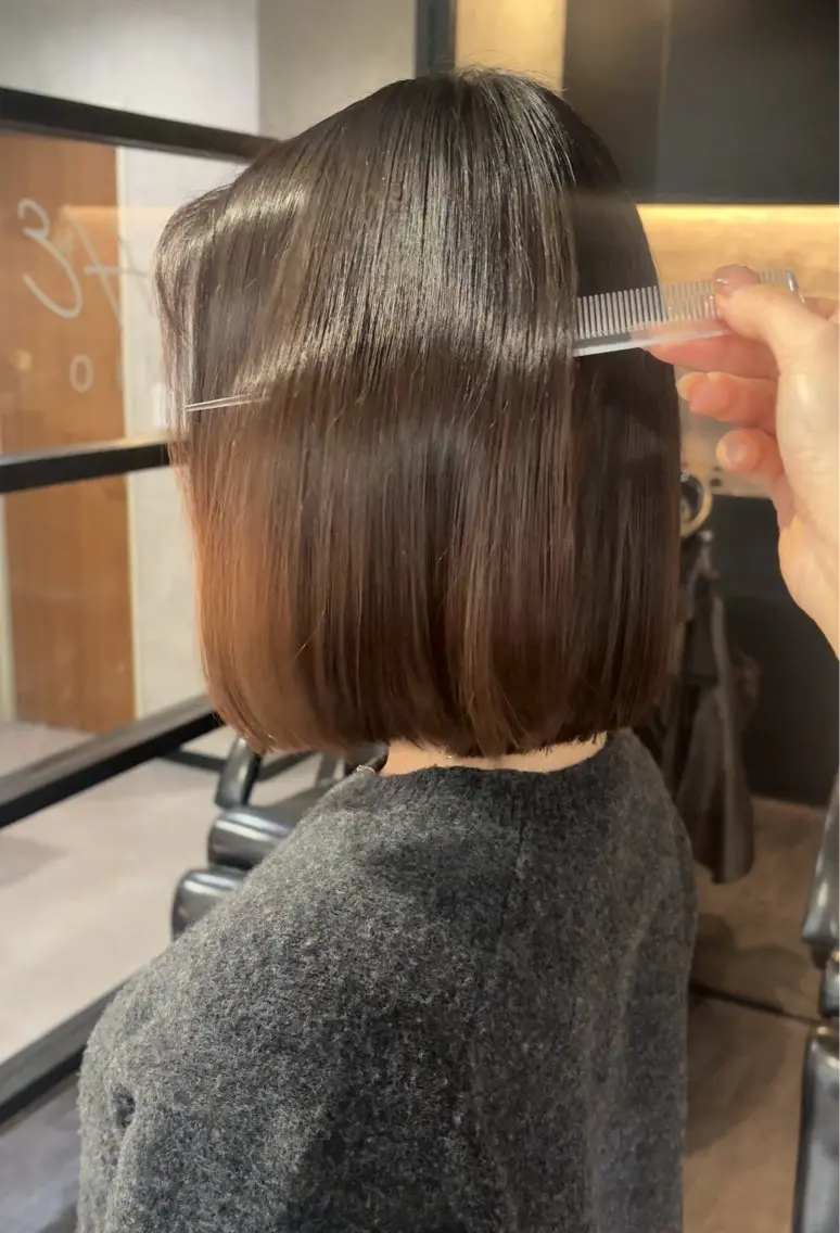 ショート カット 縮毛矯正 トリートメント レイヤーカット/髪質 改善/ダブルカラーのヘアスタイル