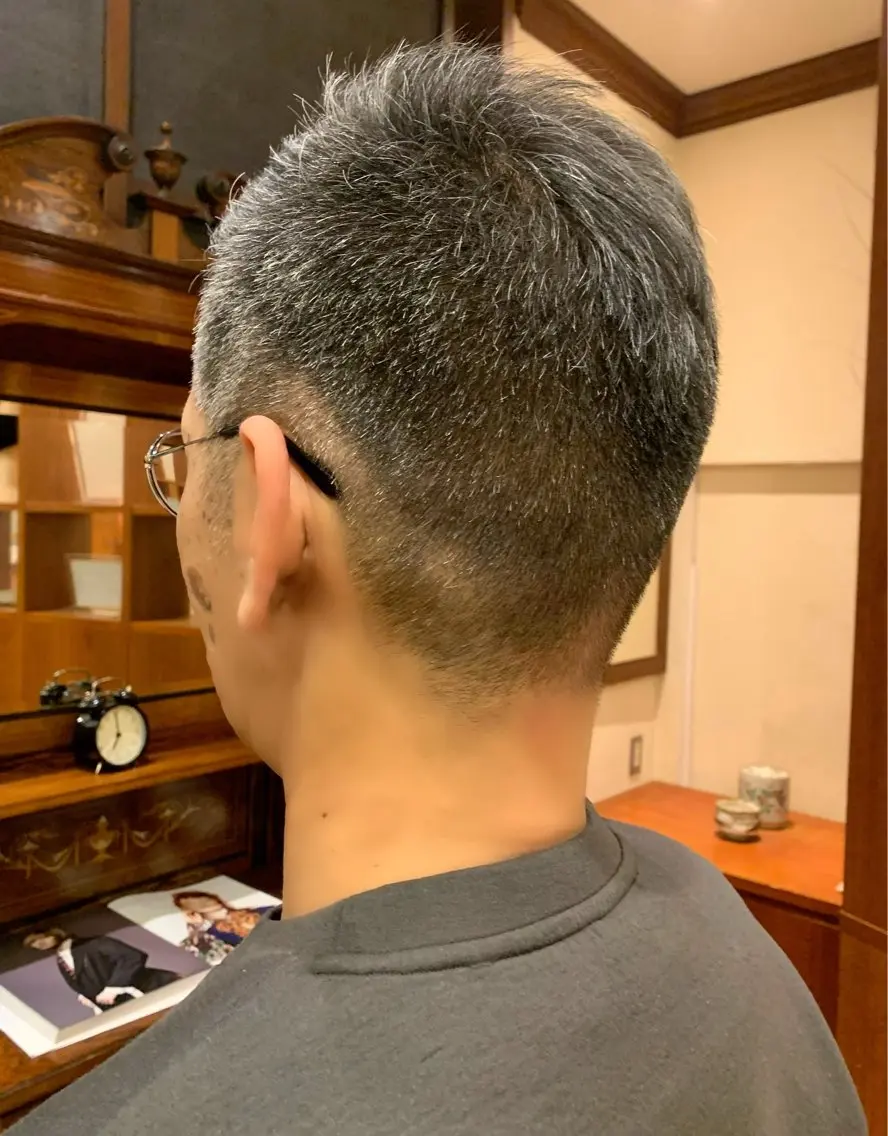ショート カット THE TOKOYA Barのヘアスタイル