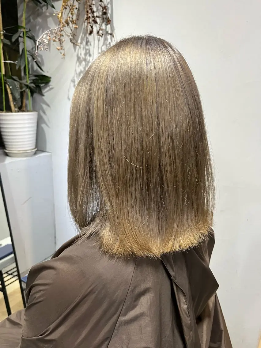 ミディアム カラー カット ヘアカラー トリートメント 仁木 謙太のヘアスタイル