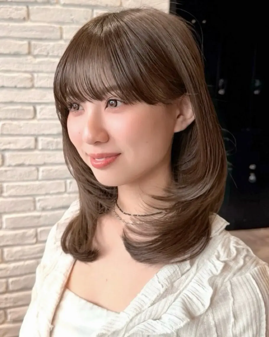 ミディアム カラー ミディアムレイヤー ブラウンカラー マロンブラウン レイヤーカット カット ヘアカラー トリートメント レイヤー🩰髪質改善 /透明感/kanaのヘアスタイル