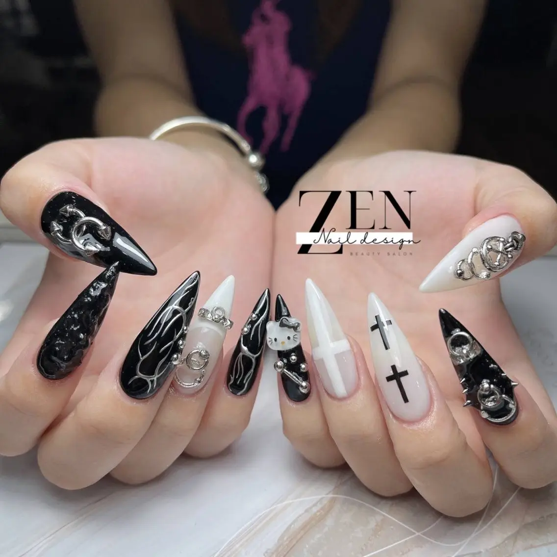 ネイル チークネイル 長さ出し フレンチネイル 韓国ネイル マグネットネイル ハンドネイル Zen Nail Design 池袋のネイルデザイン