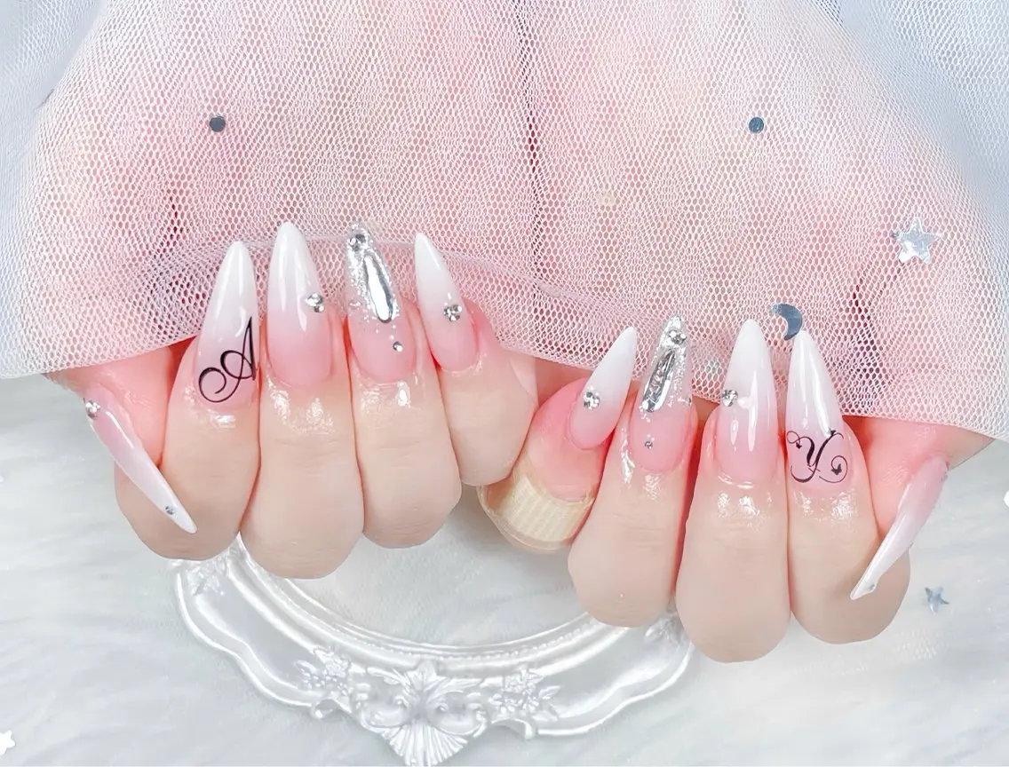 ネイル Rin Hana Nailのネイルデザイン