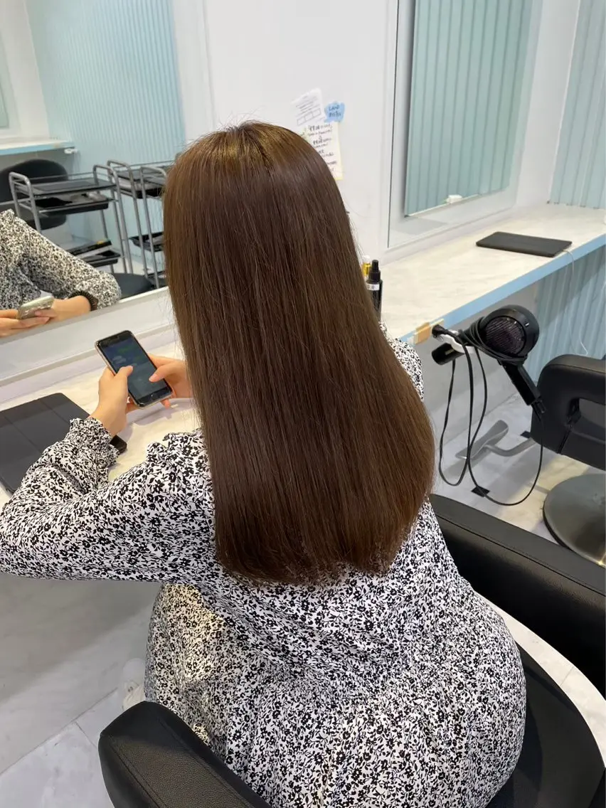 ロング カラー ヘアアレンジ 🫧モテる💗ダメー ジレスハイトーン🫧のヘアスタイル