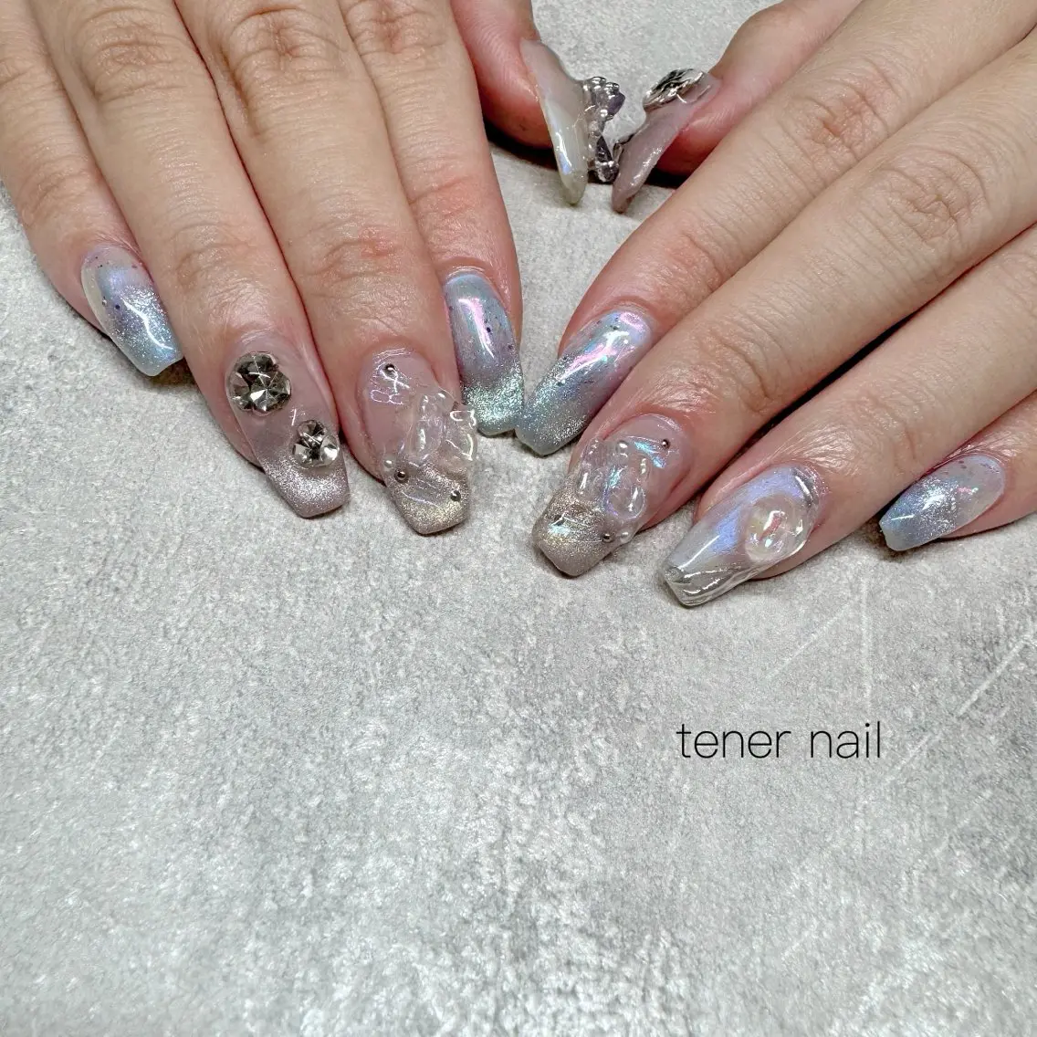 ネイル オーロラネイル ハンドネイル テネルネイル tener nailのネイルデザイン