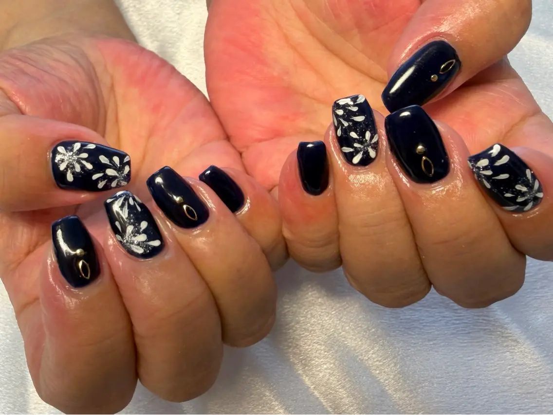 ネイル Lily nailのネイルデザイン