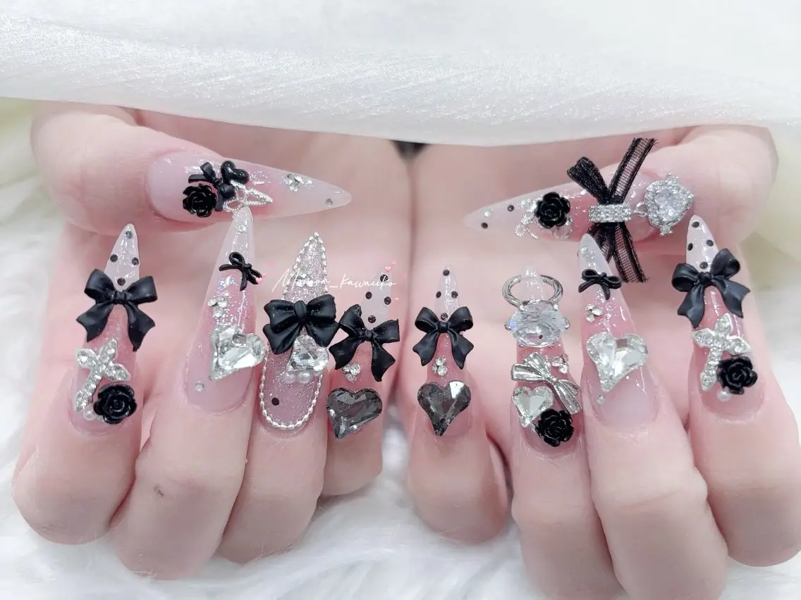 ネイル 成人式 マグネットネイル 大理石ネイル(マーブル) リボン 夏ネイル ハンドネイル MoMoA Nail ネイル長さ出し専門店のネイルデザイン