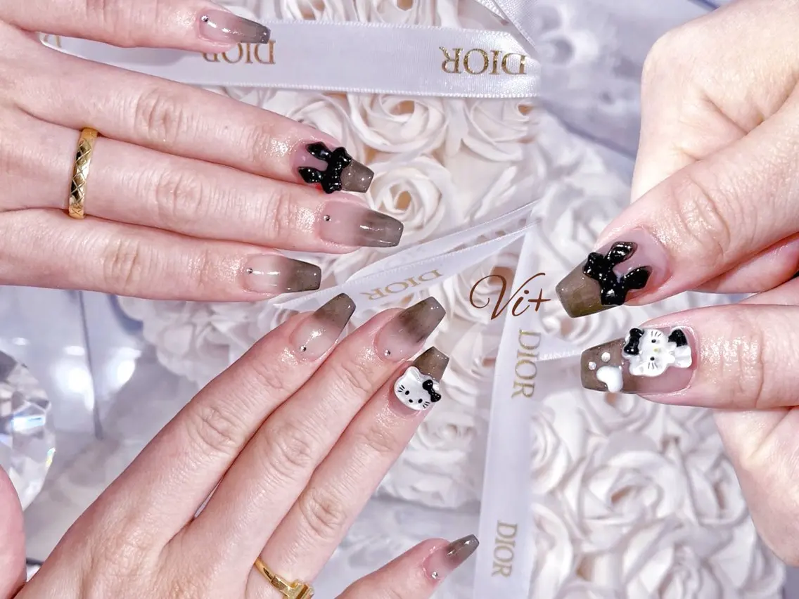 ネイル ハンドネイル ✨Nailsalon Vi+✨のネイルデザイン