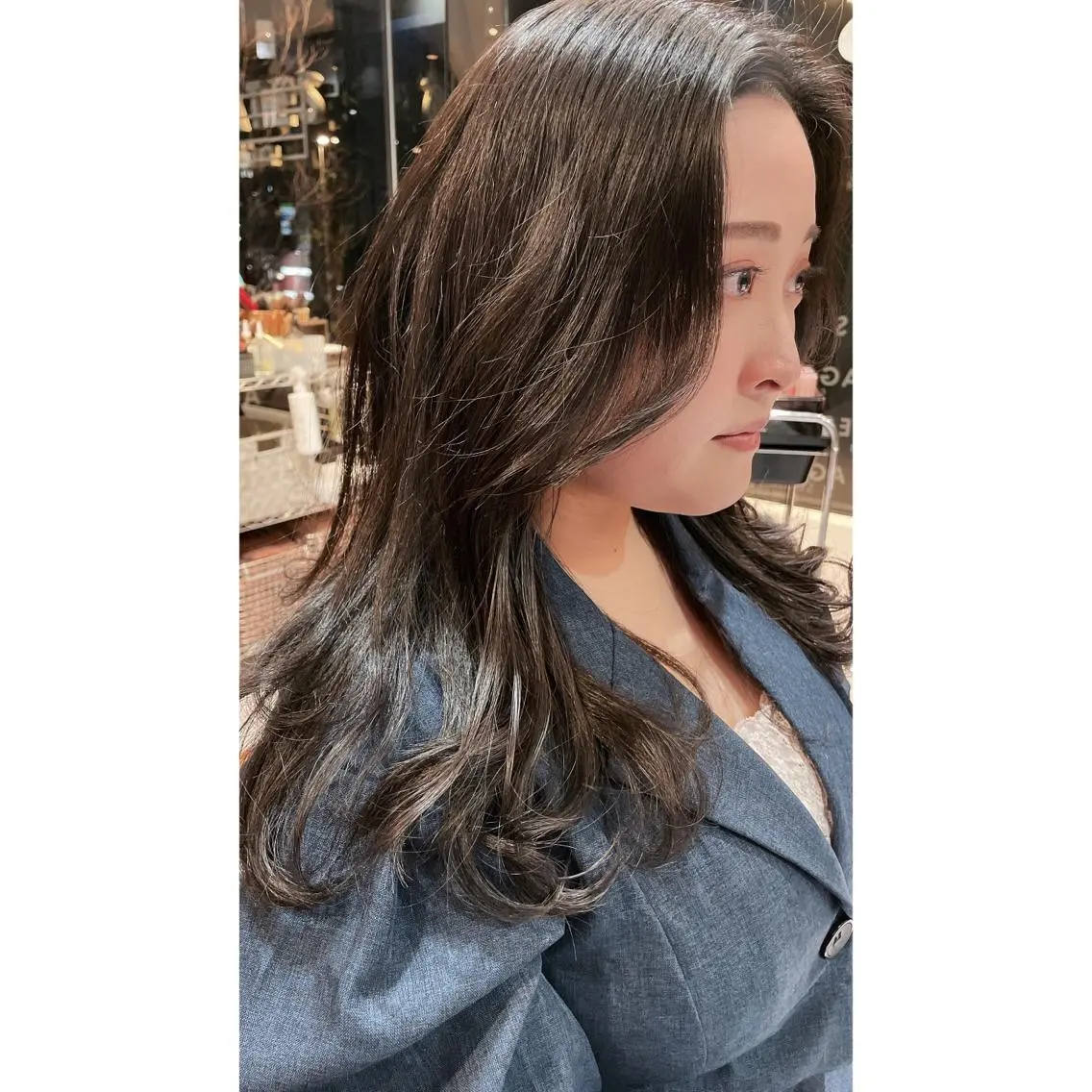 セミロング カラー ブラウンカラー ナチュラルブラウン カット トリートメント 齊藤 賢祐のヘアスタイル