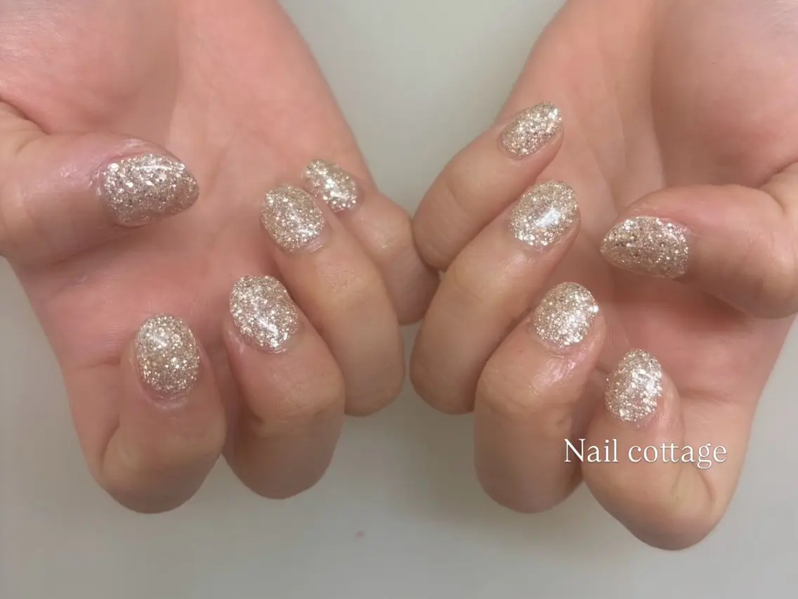 ネイル ラメ(グリッター) ワンカラーネイル Nail cottageのネイルデザイン