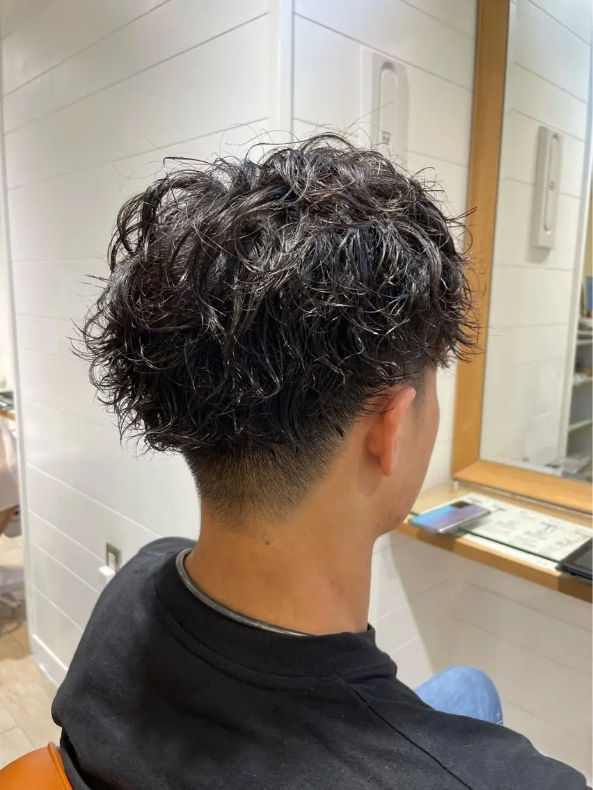 メンズ カット 🐝メンズハイライト …Rioのヘアスタイル