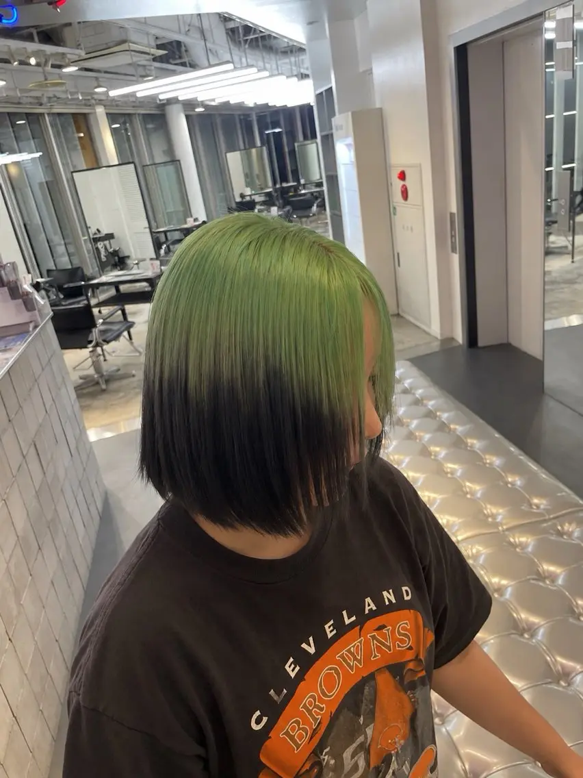 カラー ブリーチ 透明感カラー ネイビーカラー オレンジ ピンクカラー ヘアカラー トリートメント 🍒似合わせ×ハイト ーン/ユリナ🍒のヘアスタイル