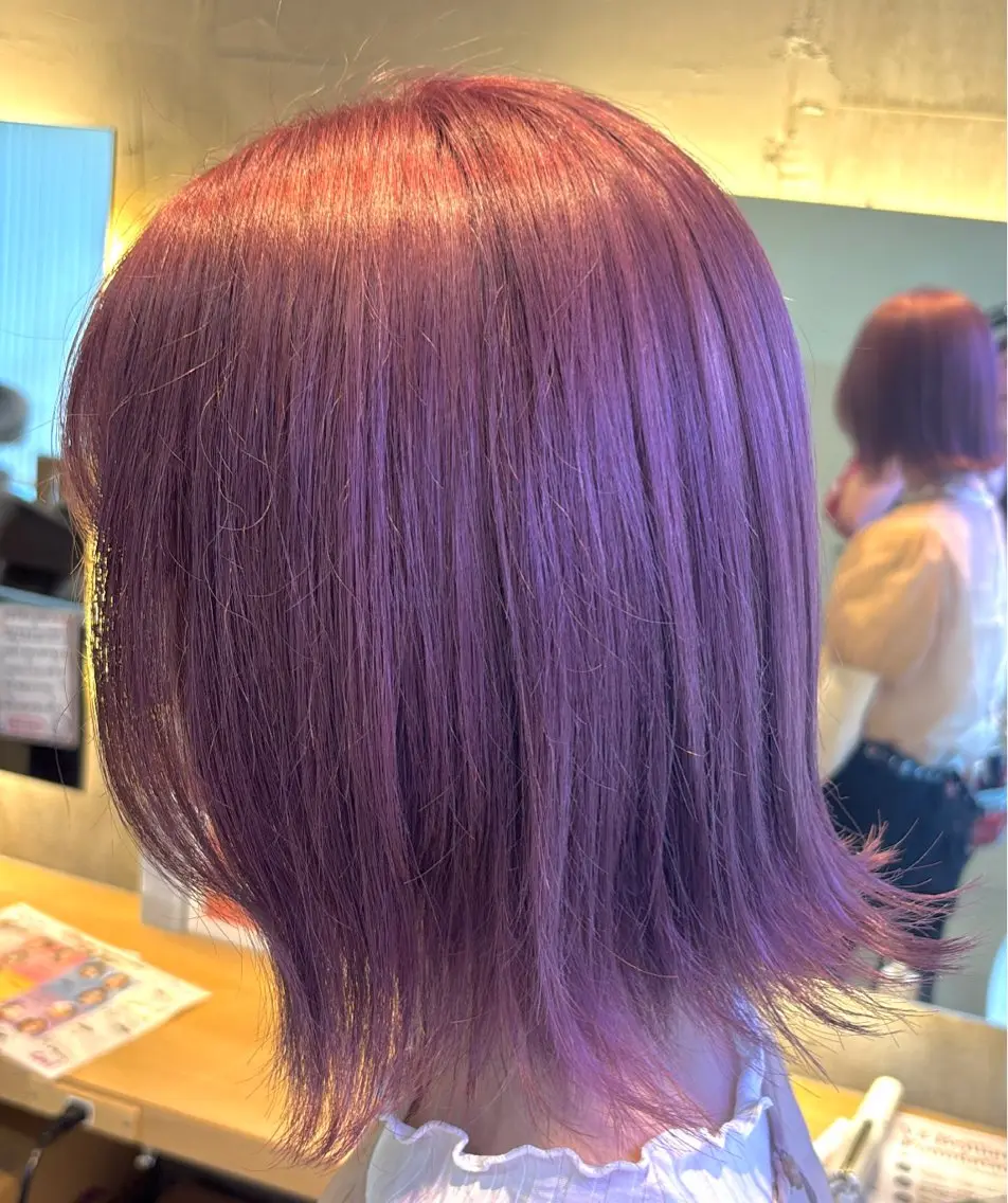 ショート カラー 🌈コテ巻き風パーマ LOHASせいな🌈のヘアスタイル