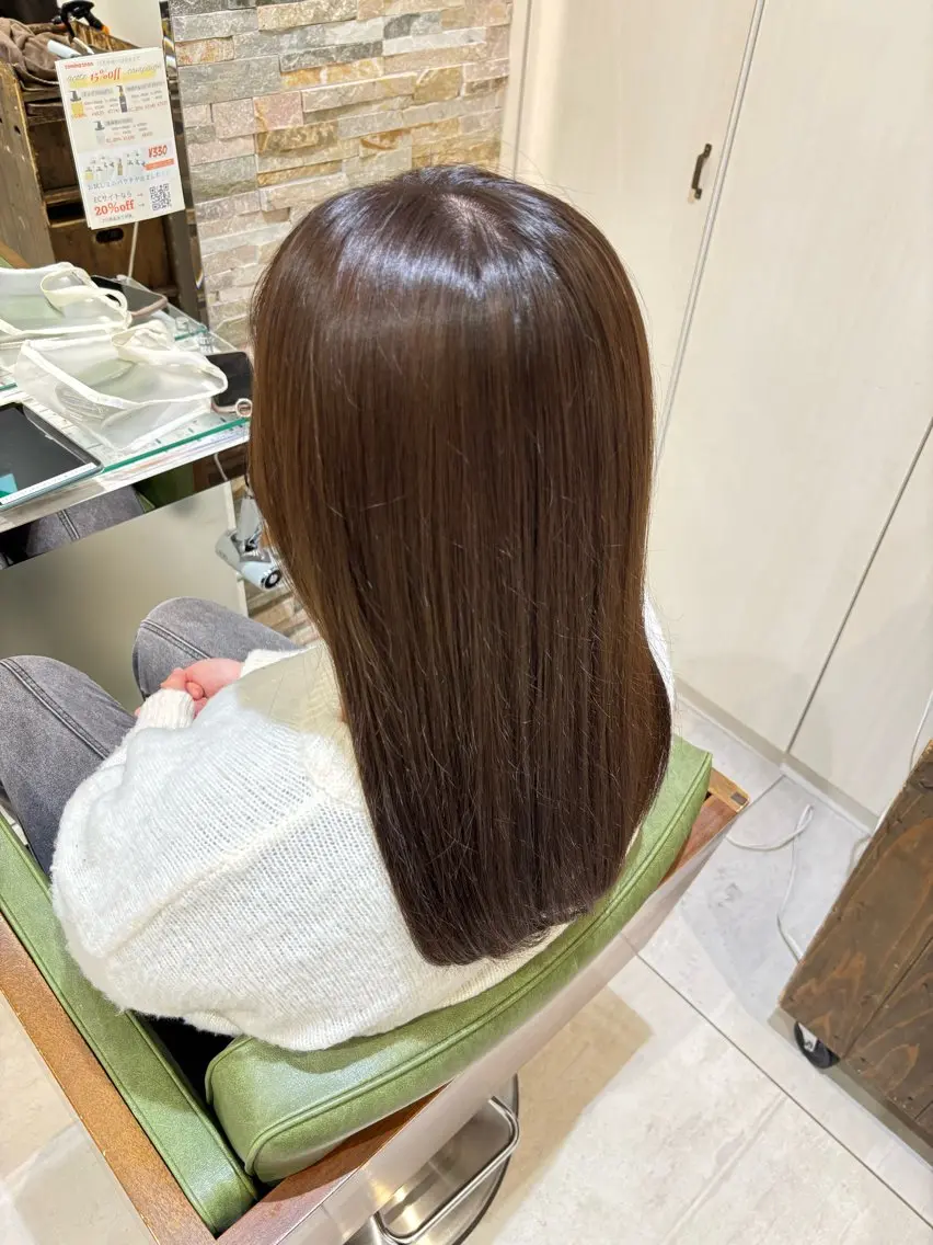 ロング チョコレートブラウン 小川 早喜のヘアスタイル
