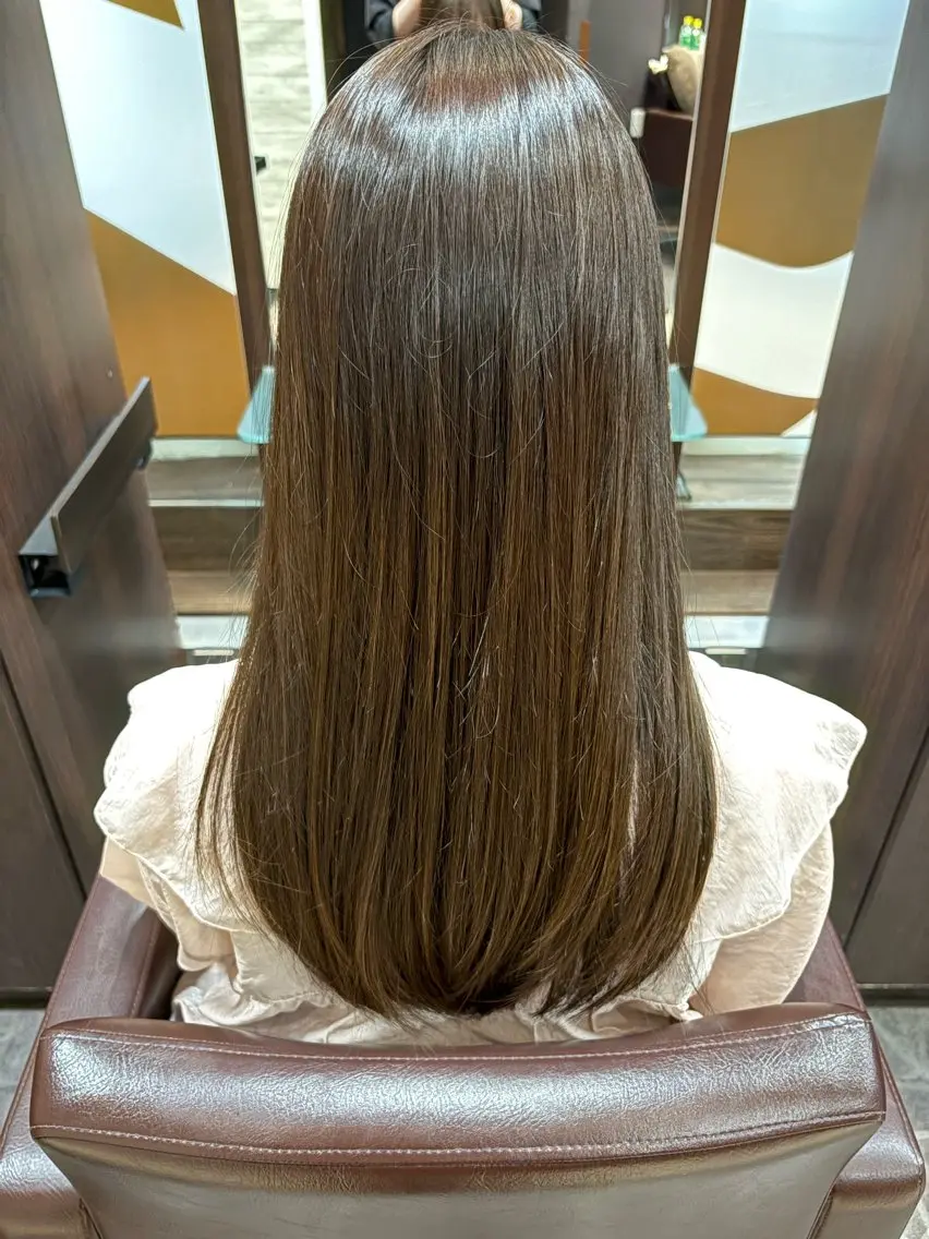 ロング カラー アッシュ 小池 穂果/ 府中のヘアスタイル