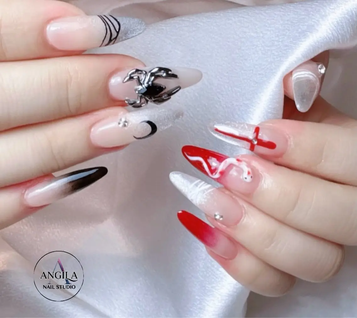 ネイル ANGILA ネイル¨̮S*Y*Kのネイルデザイン