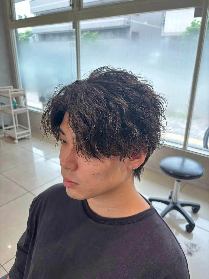 ミディアム パーマ メンズ カット 縮毛矯正 💠メンズ縮毛矯正 /パーマ💠林慶太のヘアスタイル