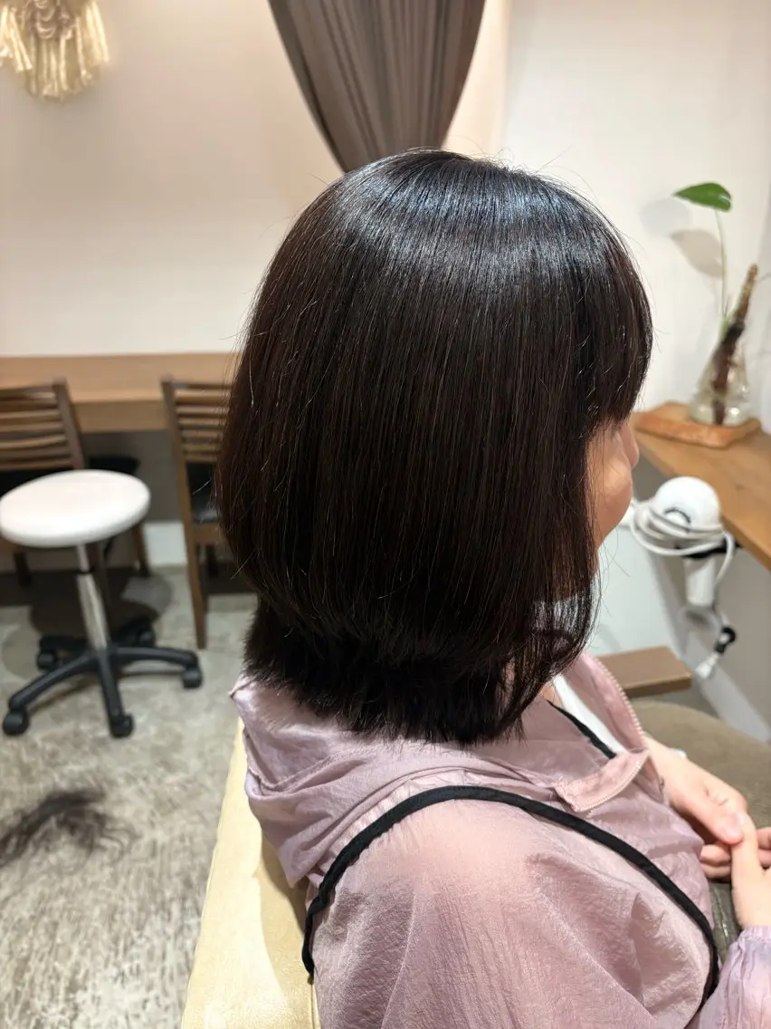 ミディアム dress_ nanamiのヘアスタイル