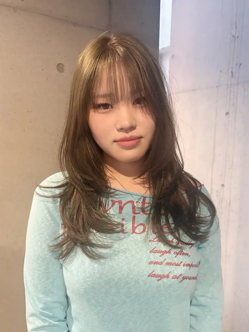 ミディアム カラー カット ヘアカラー トリートメント 韓国レイヤー/透明感 カラー/RIN🎀のヘアスタイル